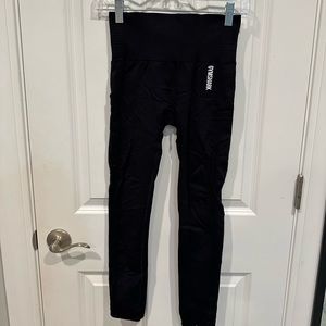 Black Gymshark leggings with hole detail